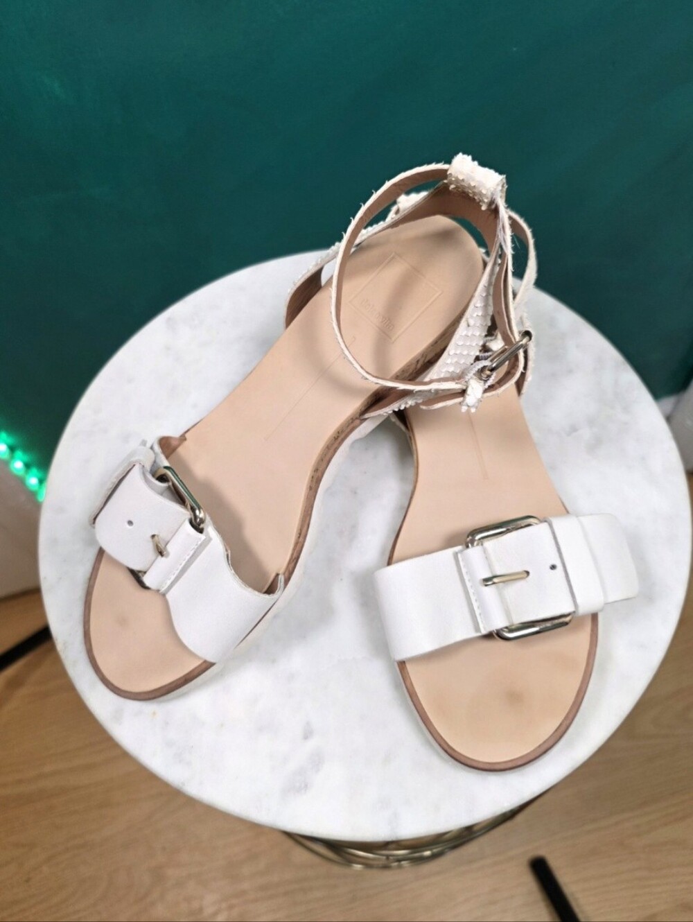 Dolce Vita White Platform Sandals Size 7